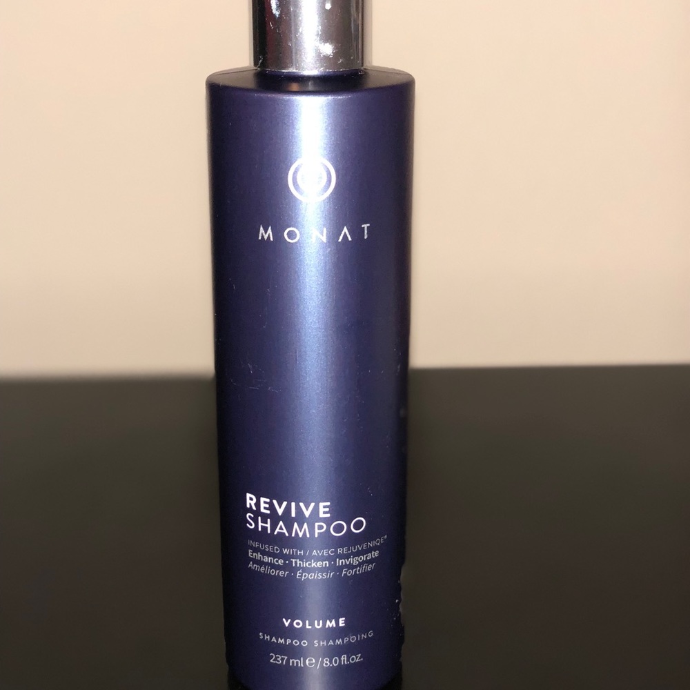 BRAND NEW SEALED MONAT REVIVE SHAMPOO